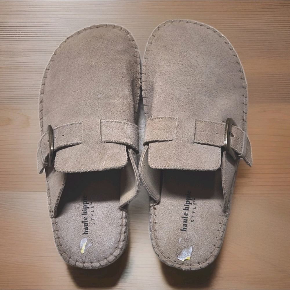 Haute Hippie Aria Suede Mule Clogs Tan Beige Buckle Slip-On 9M NWOT - Picture 2 of 11